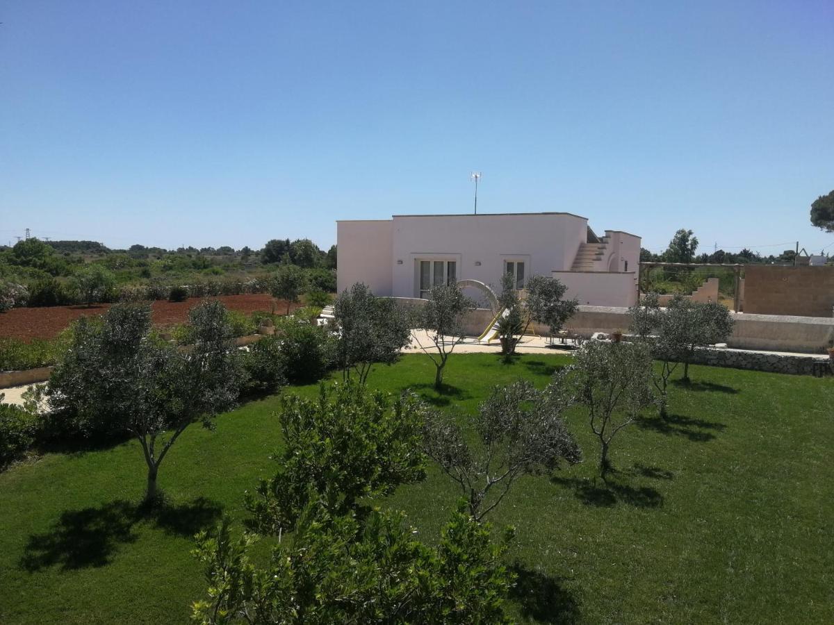 Villa Raffaella Spongano Bagian luar foto