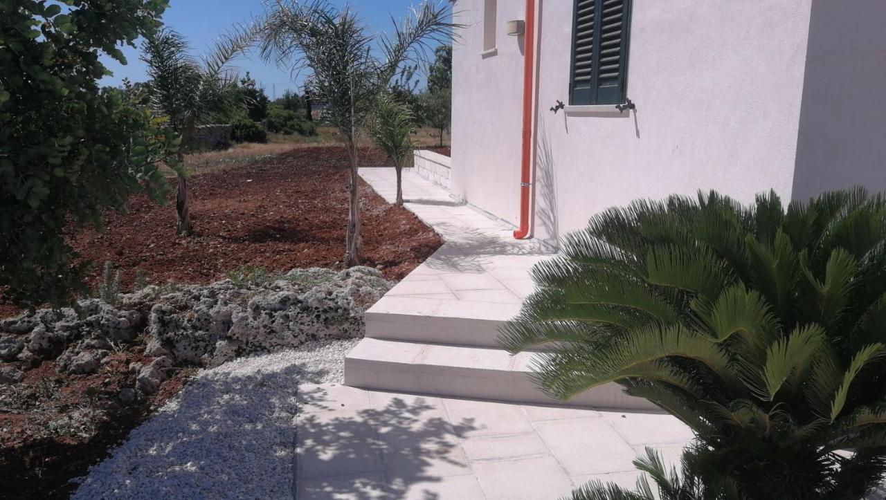 Villa Raffaella Spongano Bagian luar foto