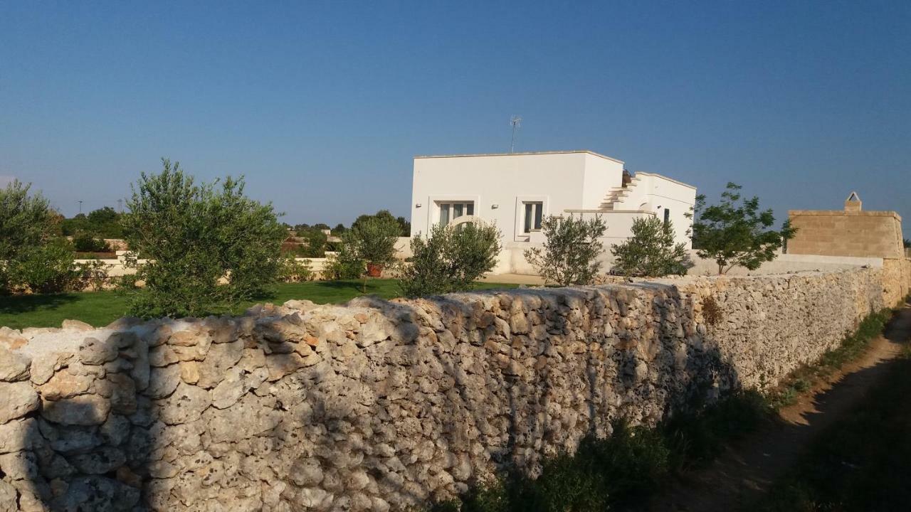 Villa Raffaella Spongano Bagian luar foto